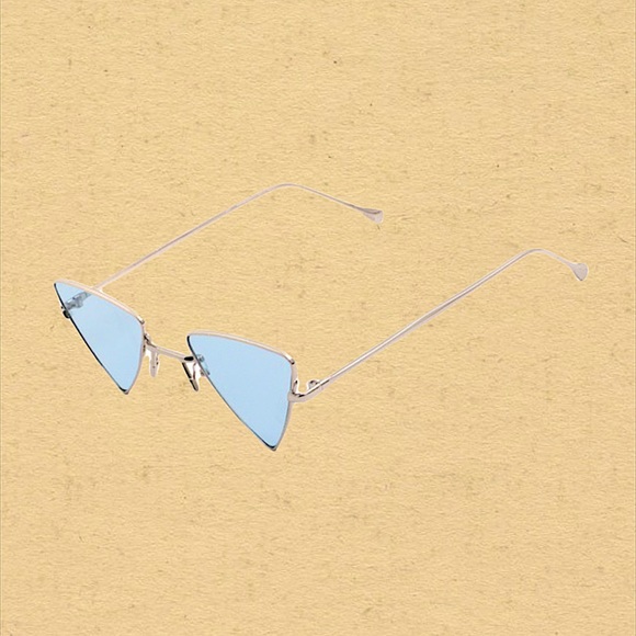 Rivals and Resilience | Accessories | Lizzie In Bluesilver | Poshmark